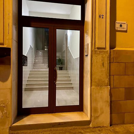 B&B Piano Romano -Con Parcheggio Privato Gratuito- 포자 외부 사진