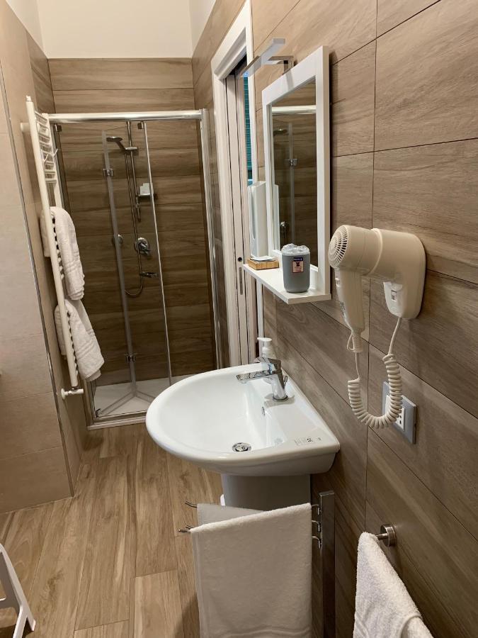 B&B Piano Romano -Con Parcheggio Privato Gratuito- 포자 외부 사진