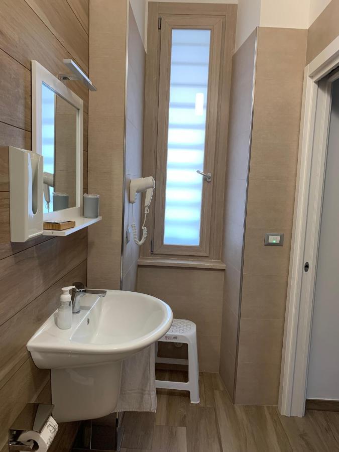 B&B Piano Romano -Con Parcheggio Privato Gratuito- 포자 외부 사진