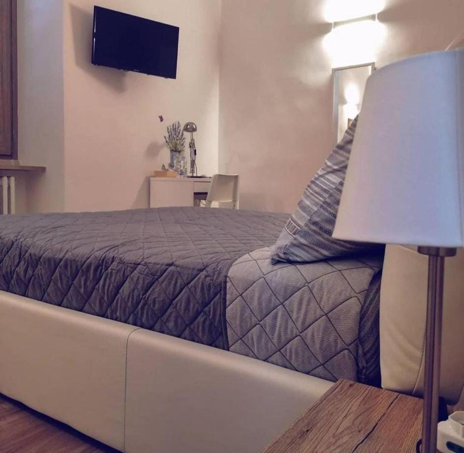 B&B Piano Romano -Con Parcheggio Privato Gratuito- 포자 외부 사진