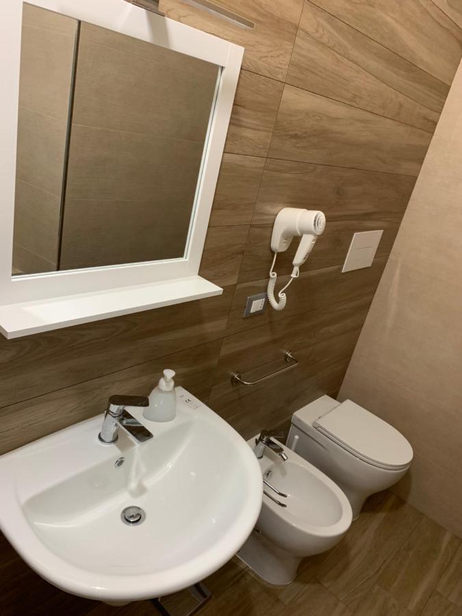 B&B Piano Romano -Con Parcheggio Privato Gratuito- 포자 외부 사진