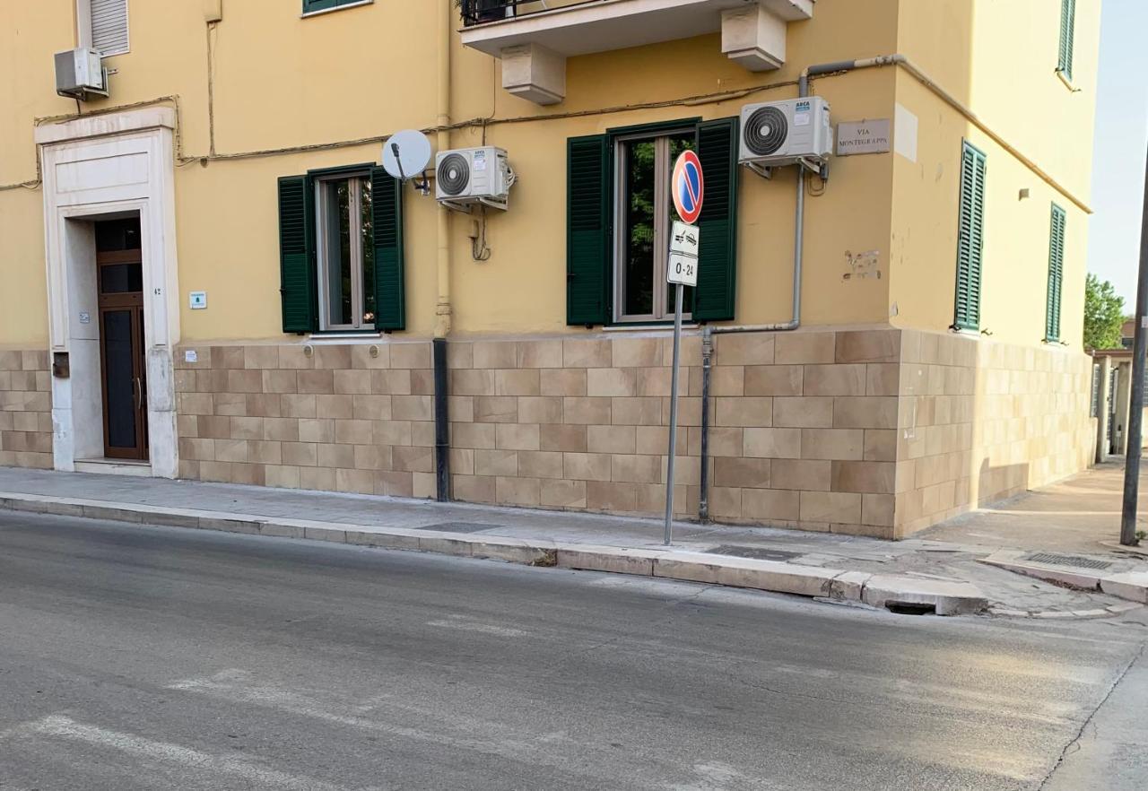 B&B Piano Romano -Con Parcheggio Privato Gratuito- 포자 외부 사진